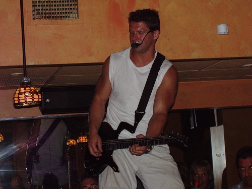 Preppin' to fall off the bar